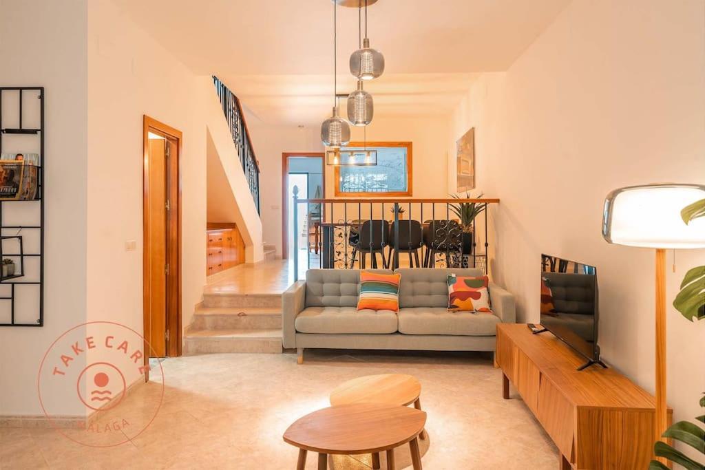 Spacious Home With Lovely Garden - Tcm Rincón de la Victoria Exterior foto